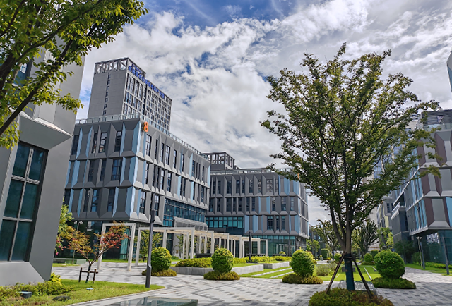 东莞工业地产投资新蓝海——新能源产业园区崛起